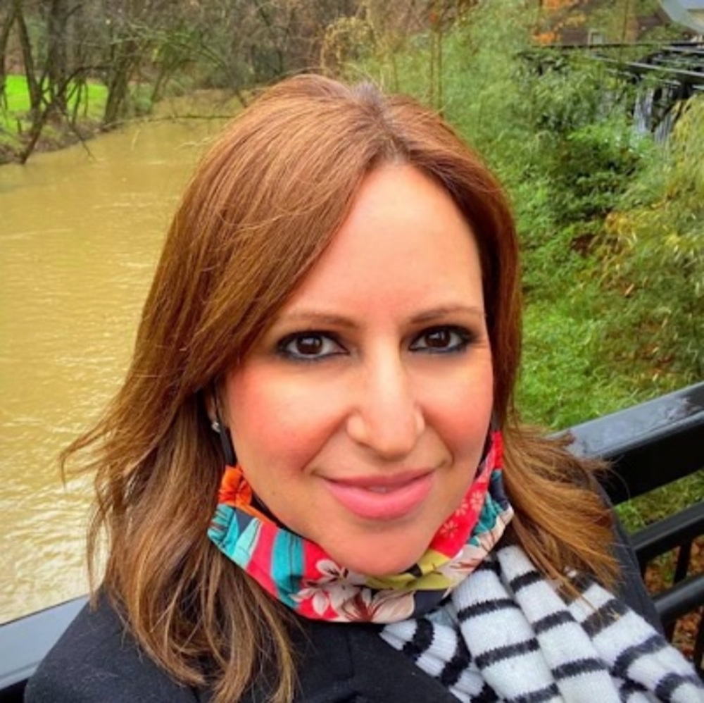 Meet your Posher, Deidra